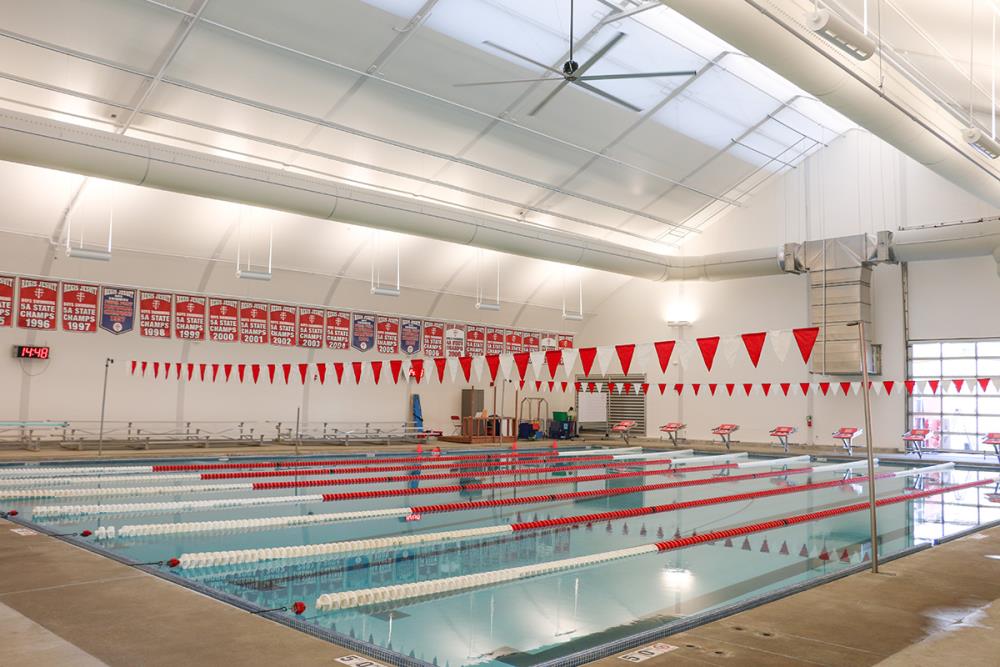 Echo Round 9.0 LED - Regis Jesuit High School Pool