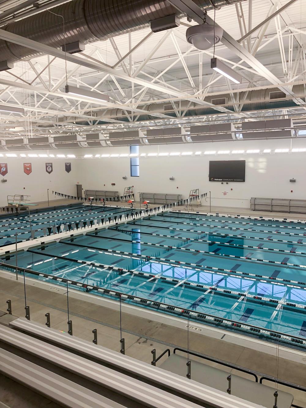 Lightruss LED Gen 1 - Dubuque Community School District Aquatic Center Renovation and Addition, Hempstead High School