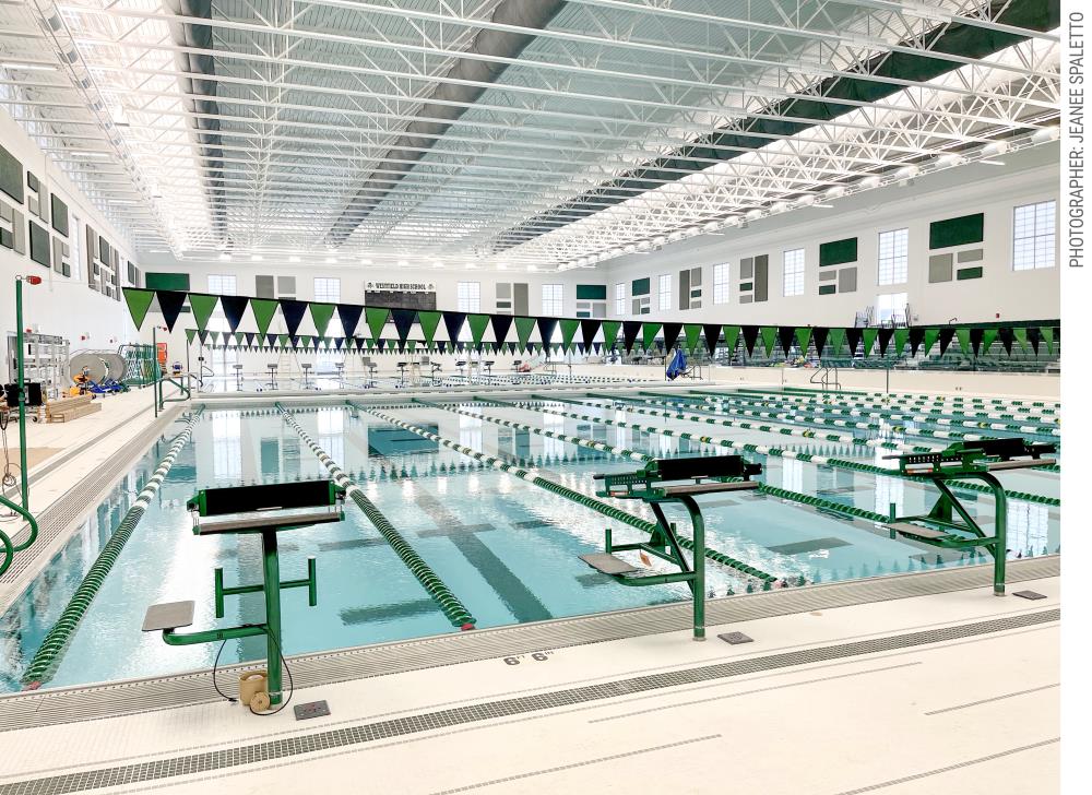 Lightruss LED Gen 1 - Westfield Washington Schools Aquatic Center