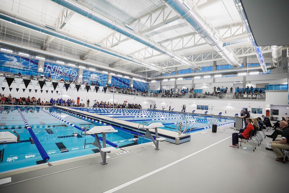 Lightruss LED Gen 1 - Northwest ISD Aquatic Center