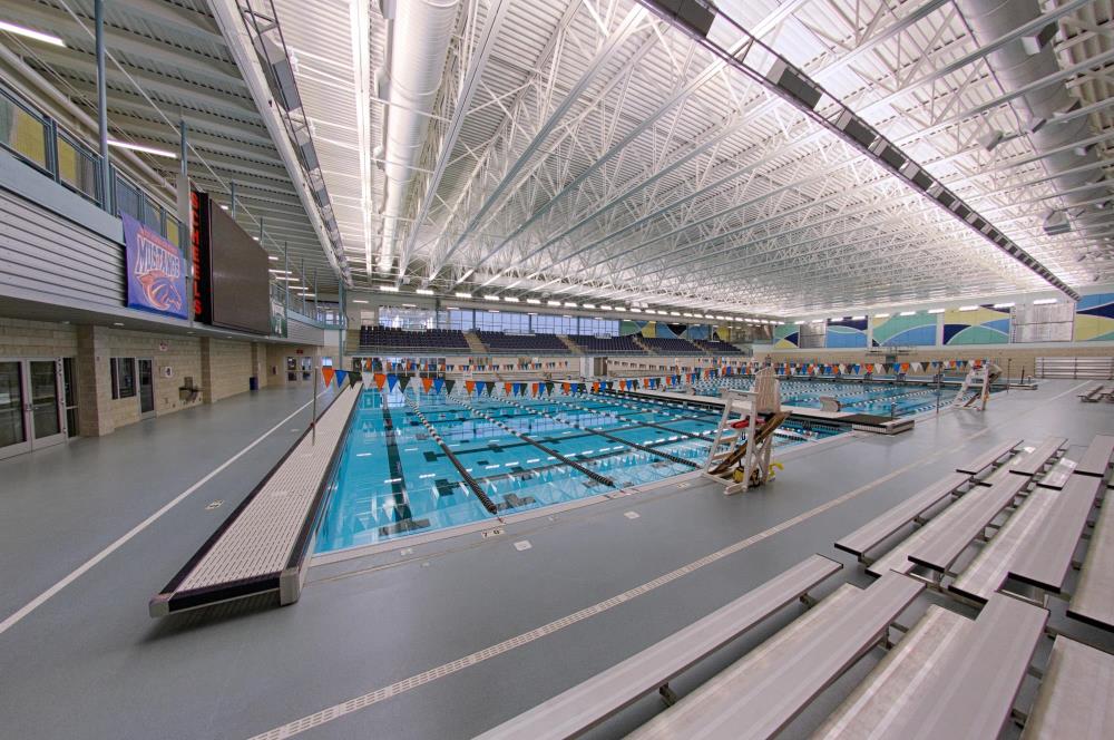 Lightruss LED Gen 1 - Hulbert Aquatic Center