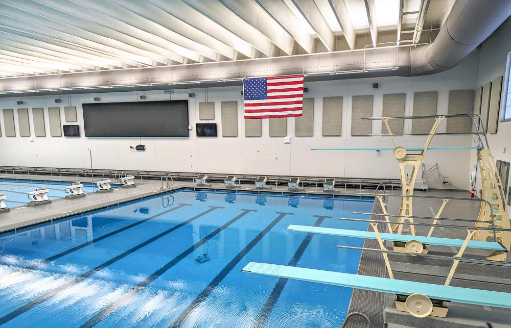 Lightruss LED Gen 2 - Blanchard Aquatic Center at Century Middle School