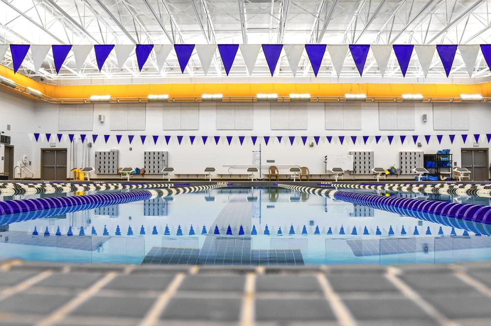 Lightruss LED Gen 1 - Buncombe County Schools Aquatics Center