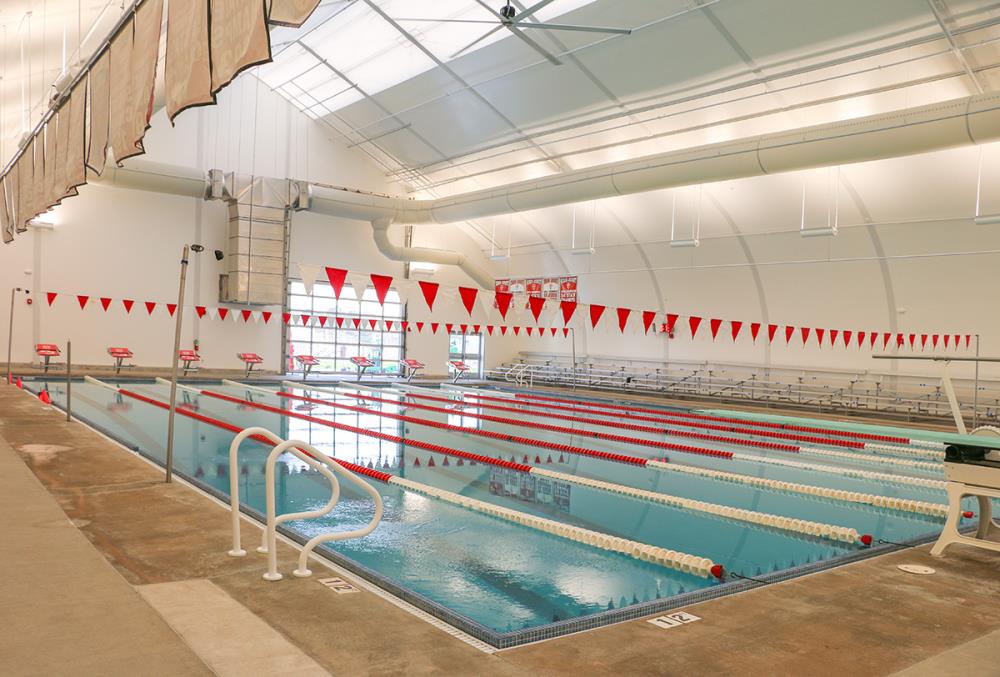 Echo Round 9.0 LED - Regis Jesuit High School Pool