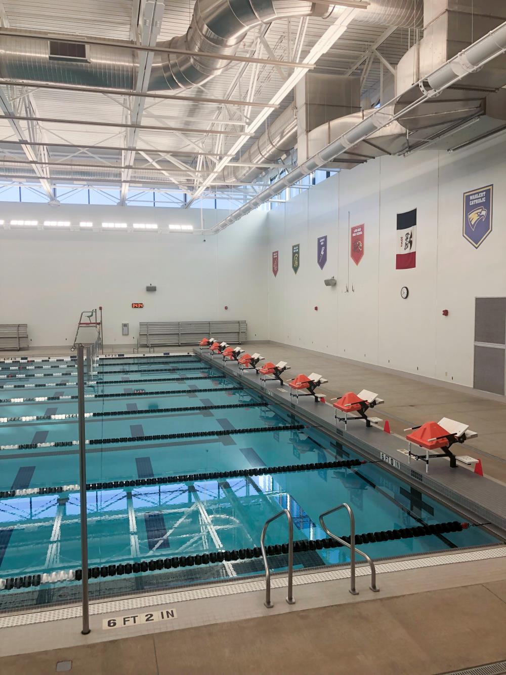 Lightruss LED Gen 1 - Dubuque Community School District Aquatic Center Renovation and Addition, Hempstead High School