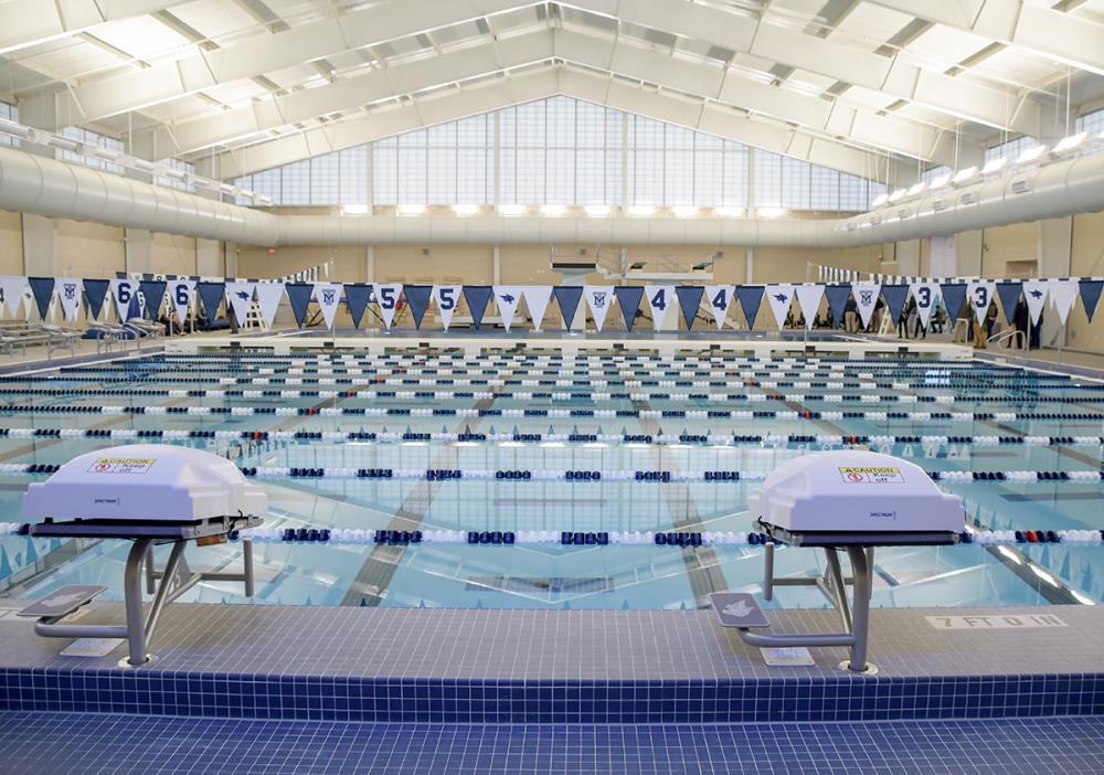 Lightruss LED Gen 1 - Tomball ISD Aquatic Center South