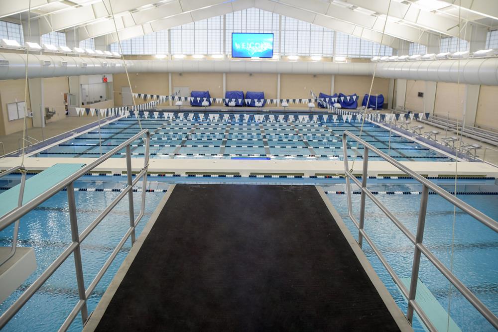 Lightruss LED Gen 1 - Tomball ISD Aquatic Center South